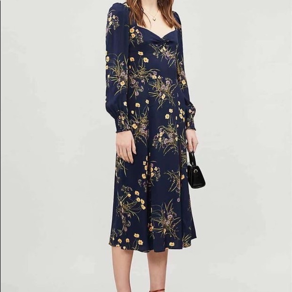 Reformation hunt dress Mademoiselle  AUTHENTIC🍒 - Picture 8 of 17